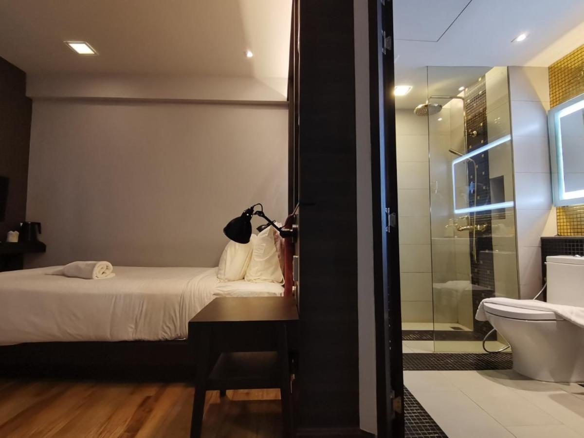 Holatel Hotel Phitsanulok Luaran gambar