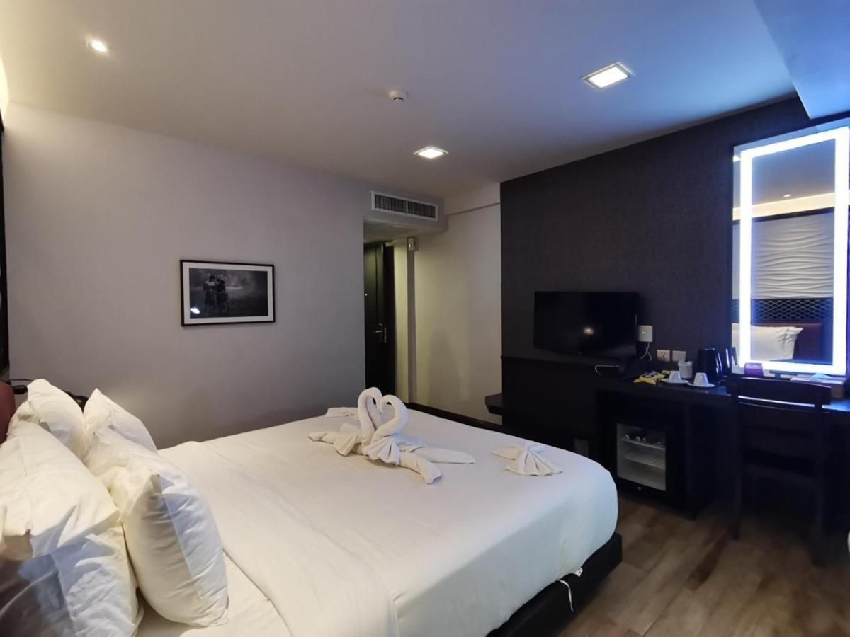 Holatel Hotel Phitsanulok Luaran gambar