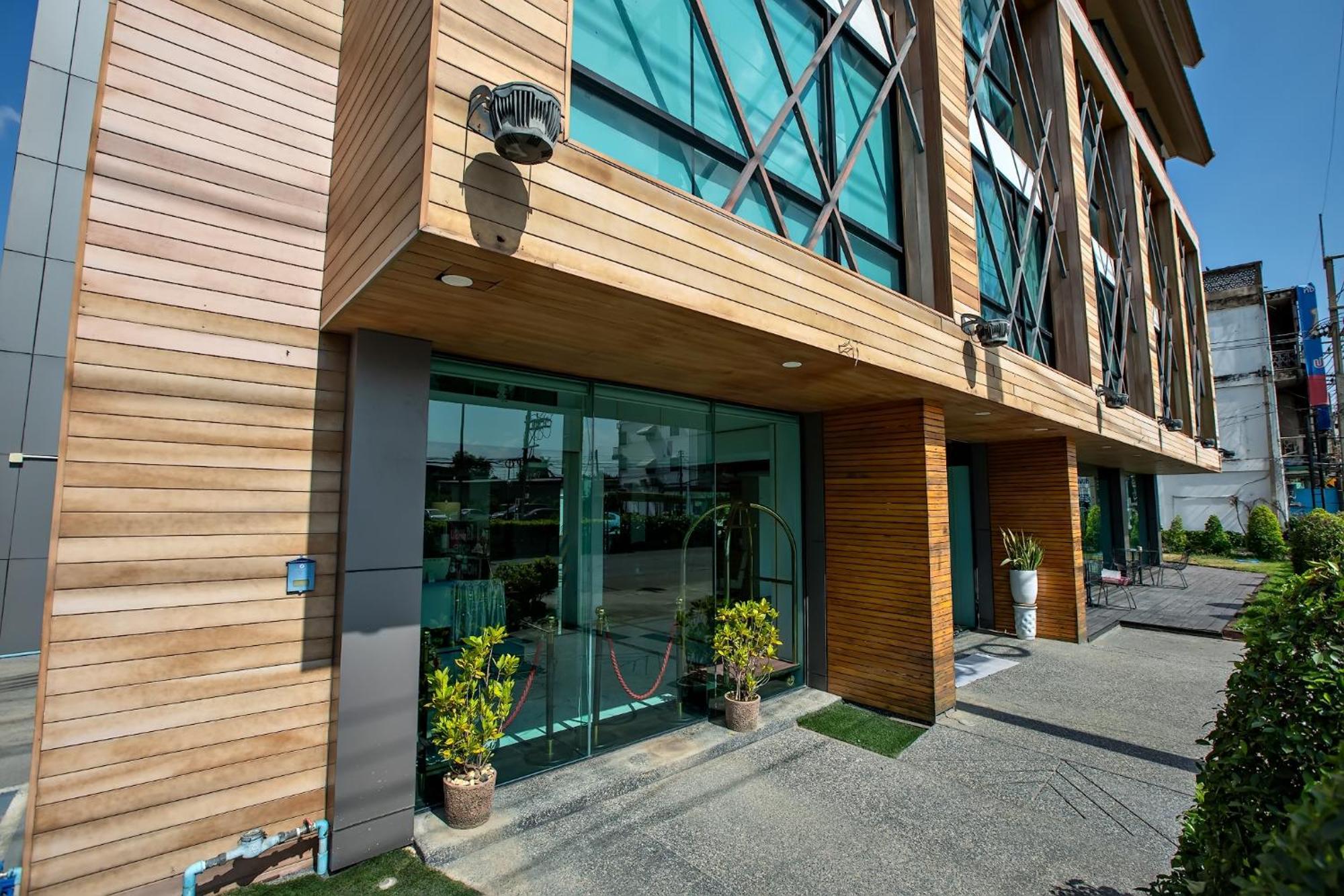 Holatel Hotel Phitsanulok Luaran gambar