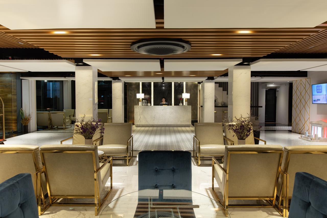 Holatel Hotel Phitsanulok Luaran gambar