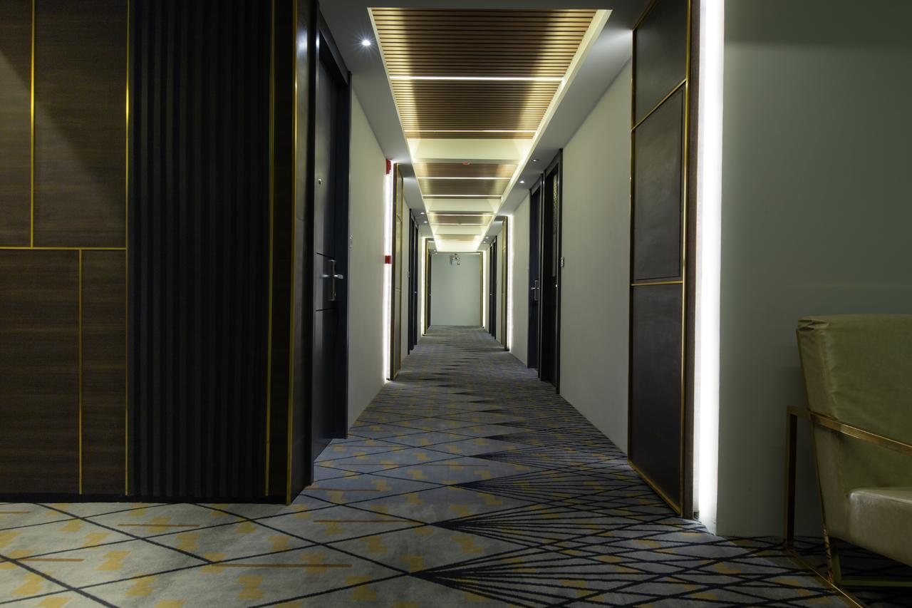 Holatel Hotel Phitsanulok Luaran gambar